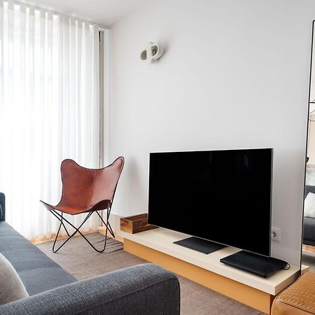 Stylish Apartment In City Center Porto Exterior foto